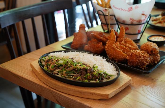 Thử ngay quán gà rán Hàn Quốc Bonchon ngon "nức lòng" với giá rất hời